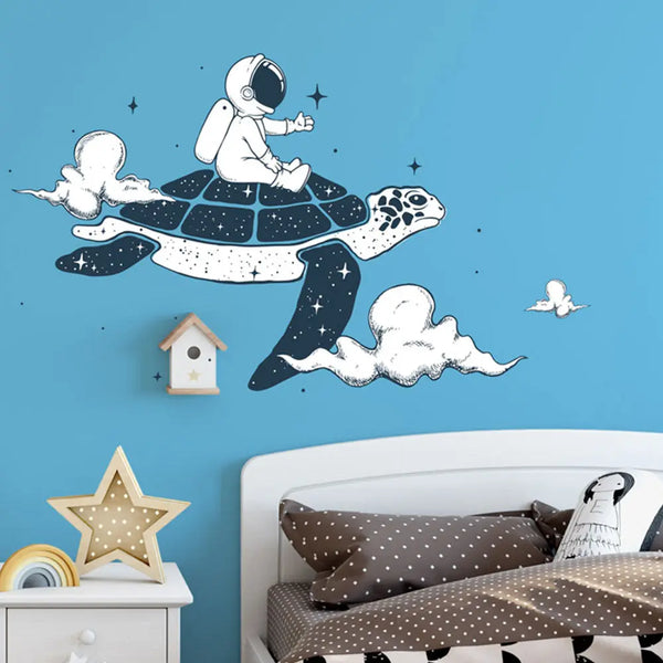 Astronaut auf einer Schildkröte - Weltraum Wandtattoo Kollektion - Wandaufkleber Sunnywall