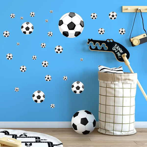 Fussbälle  - Wandtattoo Kinderzimmer Baby Wandaufkleber Sunnywall