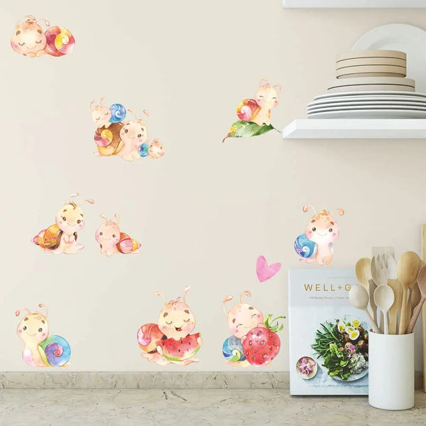 Schnecke - Wandtattoo Kinderzimmer Baby Wandaufkleber Sunnywall