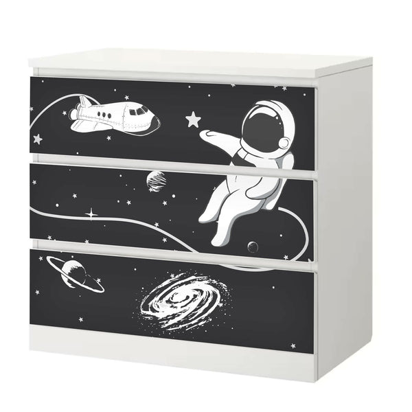 Möbelfolie passend für IKEA Malm Kommode Astronaut mit Raumschiff Schrankfolie - Sunnywall - Individualität trifft Design