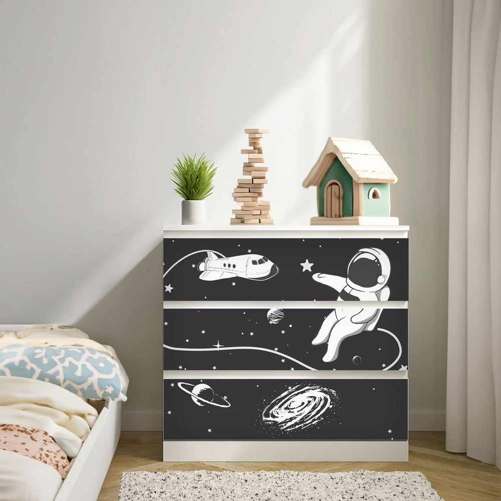 Möbelfolie passend für IKEA Malm Kommode Astronaut mit Raumschiff Schrankfolie