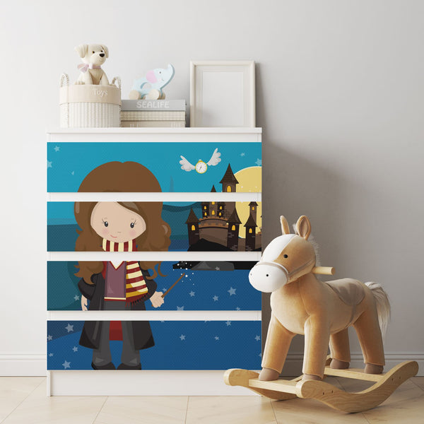 Möbelfolie passend für IKEA Malm Kommode Zauberin Schrankfolie - Sunnywall - Individualität trifft Design