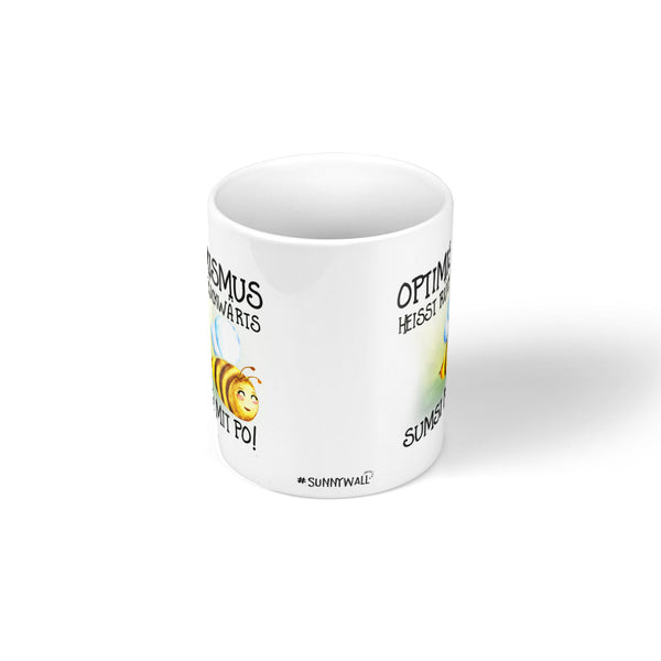 Tasse Kaffeetasse – Optimismus heißt rückwärts Sumsi mit Po – Lustige Bienen-Tasse - Sunnywall - Individualität trifft Design