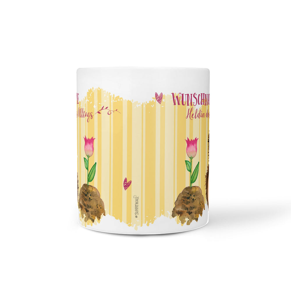 Igelin Heldin des Alltags mit Wunschname - niedlicher Kaffeebecher - Sunnywall - Individualität trifft Design