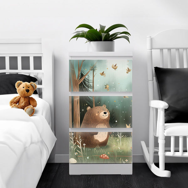 Möbelfolie passend für IKEA Malm Kommode Kleiner Bär im Wald Schrankfolie - Sunnywall - Individualität trifft Design