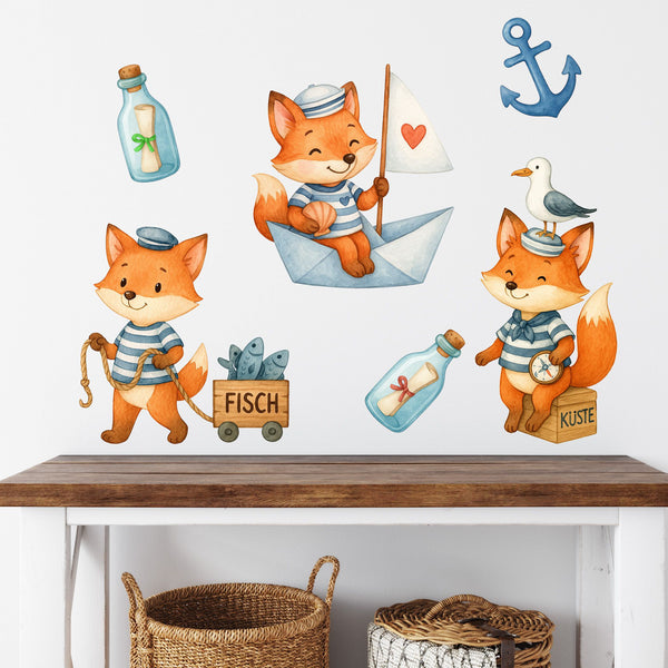 Wandtattoo Maritim Fuchs – Buntes Wandsticker Set mit Papierboot, Fischwagen & Anker für Kinderzimmer & maritime Dekoration