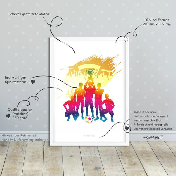 4er Set Fussball Poster Kinderzimmer - A4 Bilder Babyzimmer Kinderposter Sunnywall