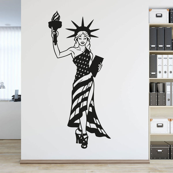 Wandtattoo Pin-up Miss America – Sweet Lady Liberty Retro-Style Freiheitsstatue | Wandaufkleber & StickerWandtattoo Pin Up Girl - Sunnywall - Individualität trifft Design