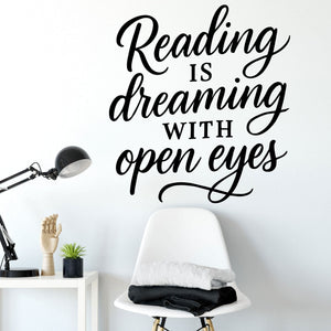 Wandtattoo Spruch Bücher Englisch – „Reading is dreaming with open eyes“
