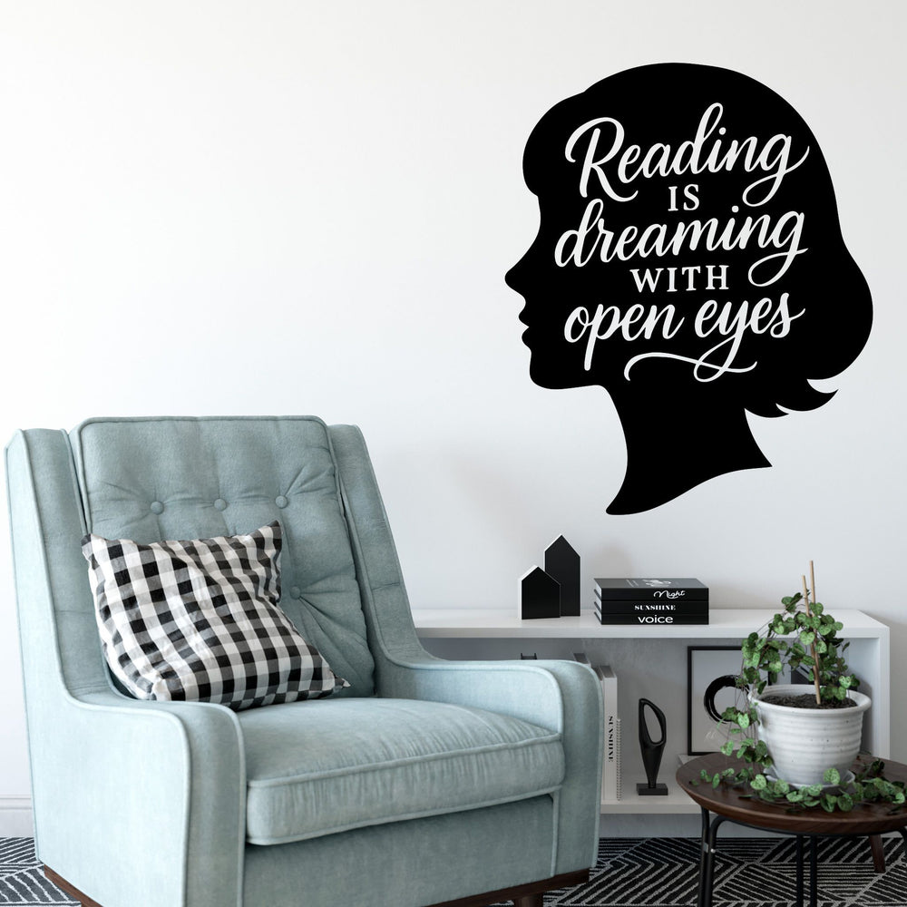 Wandtattoo Spruch Bücher Englisch – „Reading is dreaming with open eyes“ mit Kopf-Silhouette