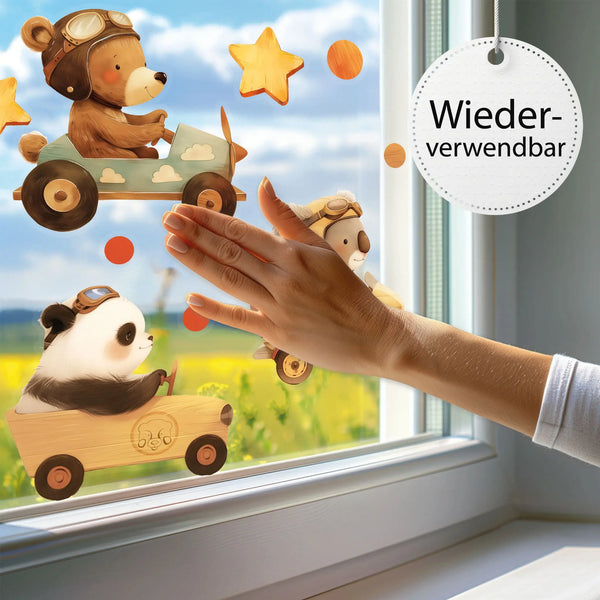 Fensterbild | Bärenbande im Holz-Design | Bär, Koala und Panda in Rennwagen | Holz-Optik Fensterbild Dekoration Sunnywall