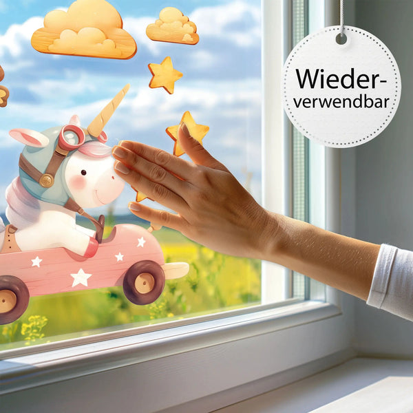 Fensterbild |  Einhorn in Rennwagen im Holz-Design | Holz-Optik Fensterbild Dekoration Sunnywall