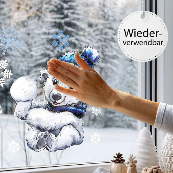 Fensterbild | Niedlicher Eisbär mit Schneeball | Winterliche Fensterbild Dekoration Sunnywall