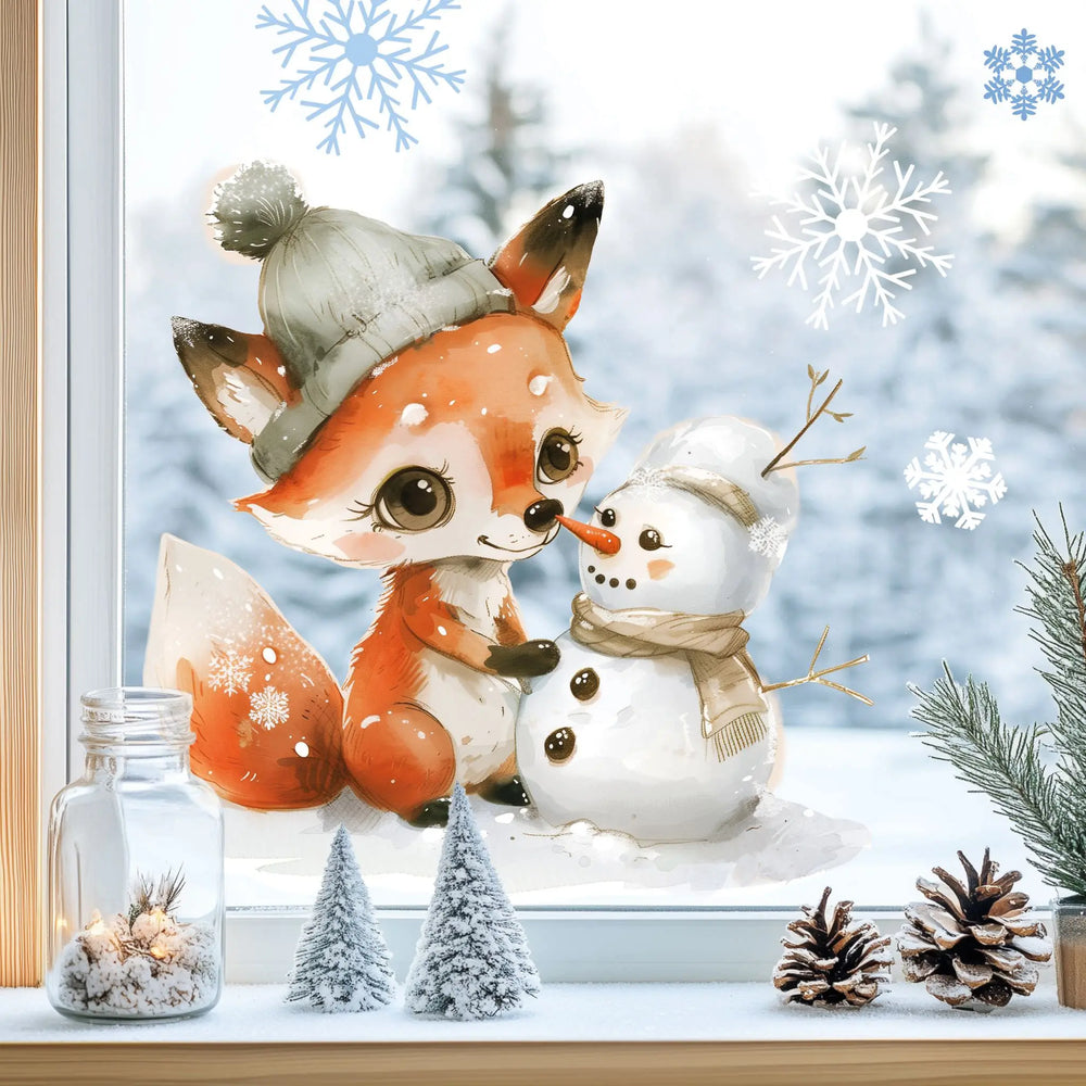 Fensterbild |  Niedlicher Fuchs baut Schneemann | Winterliche Fensterbild Dekoration Sunnywall