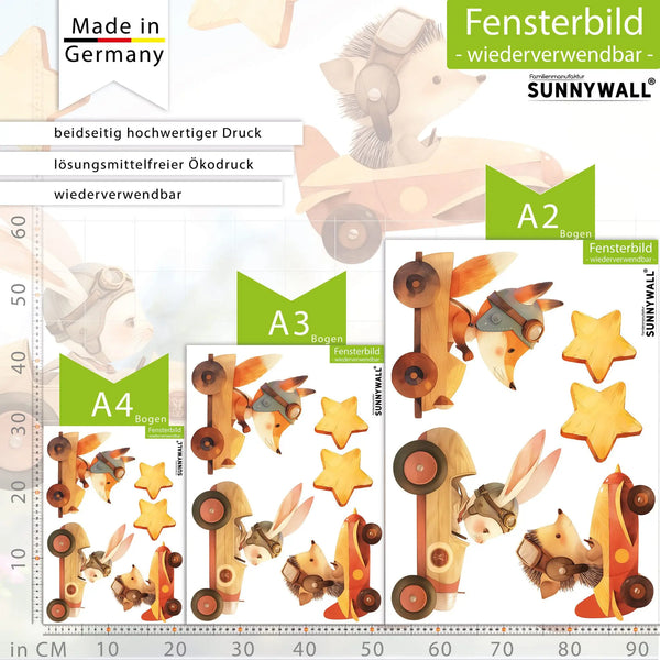 Fensterbild |  Waldtiere in Rennwagen in Holz-Design | Fuchs, Hase & Igel | Holz-Optik Fensterbild Dekoration Sunnywall