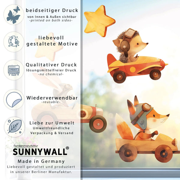 Fensterbild |  Waldtiere in Rennwagen in Holz-Design | Fuchs, Hase & Igel | Holz-Optik Fensterbild Dekoration Sunnywall