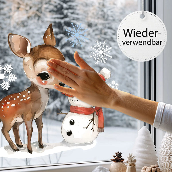 Fensterbild |  süßes Rehkitz mit Schneemann | Winterliche Fensterbild Dekoration Sunnywall
