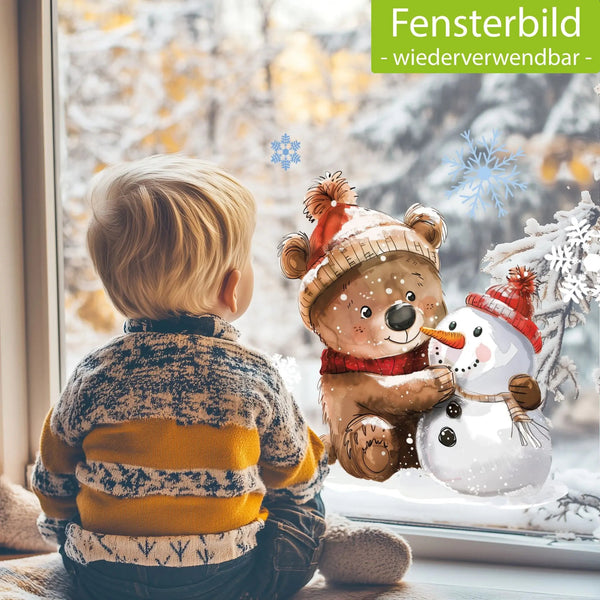 Fensterbild Knuddeliger Bär mit Schneemann | Winterliche Fensterbild Dekoration - Sunnywall - Individualität trifft Design