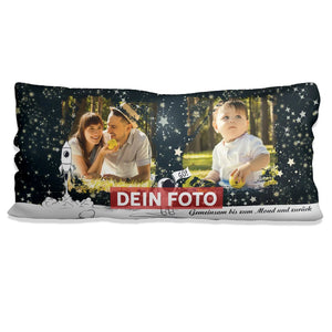 Fotokissen – 80x40 Kissen mit 2 Fotos, Astronaut & Spruch „Bis zum Mond…“ - Sunnywall - Individualität trifft Design