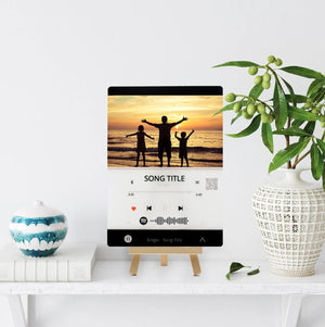 Glasbild mit eigenem Foto und Spotify Song QR-Code personalisiert - Sunnywall - Individualität trifft Design