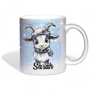 Glitzertasse - Winterliche Ziege - Wunschnamen Tasse - Weihnachten - Silber Glitzer - Personalisierbar - Sunnywall - Individualität trifft Design