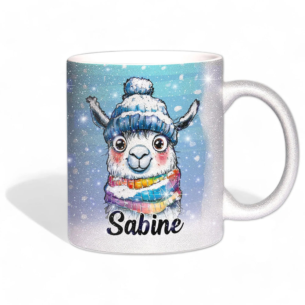 Glitzertasse - Winterliches Alpaka - Wunschnamen Tasse - Weihnachten - Silber Glitzer - Personalisierbar - Sunnywall - Individualität trifft Design