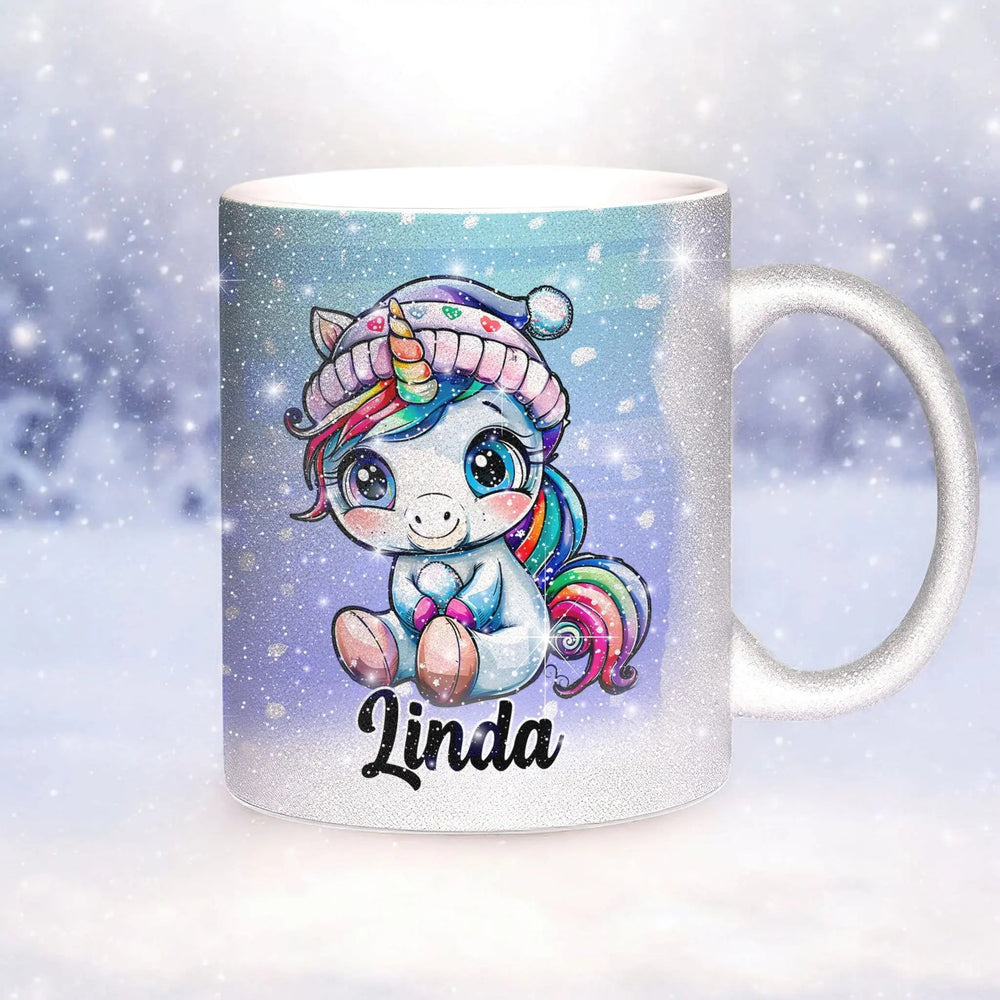 Glitzertasse - Winterliches Einhorn - Wunschnamen Tasse - Weihnachten - Silber Glitzer - Personalisierbar - Sunnywall - Individualität trifft Design