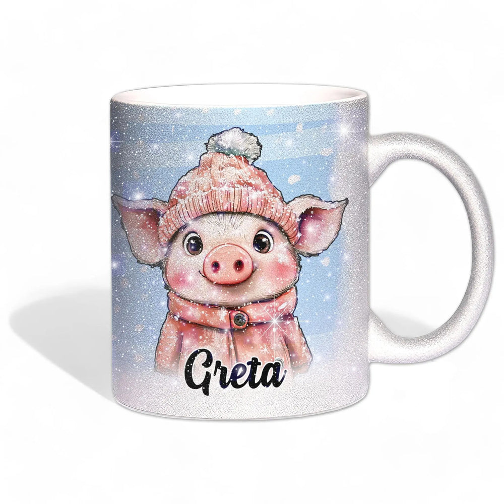 Glitzertasse - Winterliches Schweinchen - Wunschnamen Tasse - Weihnachten - Silber Glitzer - Personalisierbar - Sunnywall - Individualität trifft Design