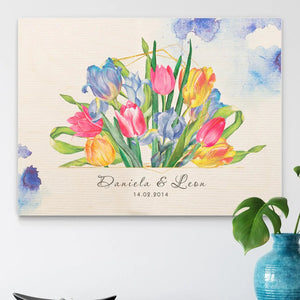 Holzbild Blumen Liebe – farbenfroher Tulpenstrauß mit Namen personalisiert - Sunnywall - Individualität trifft Design