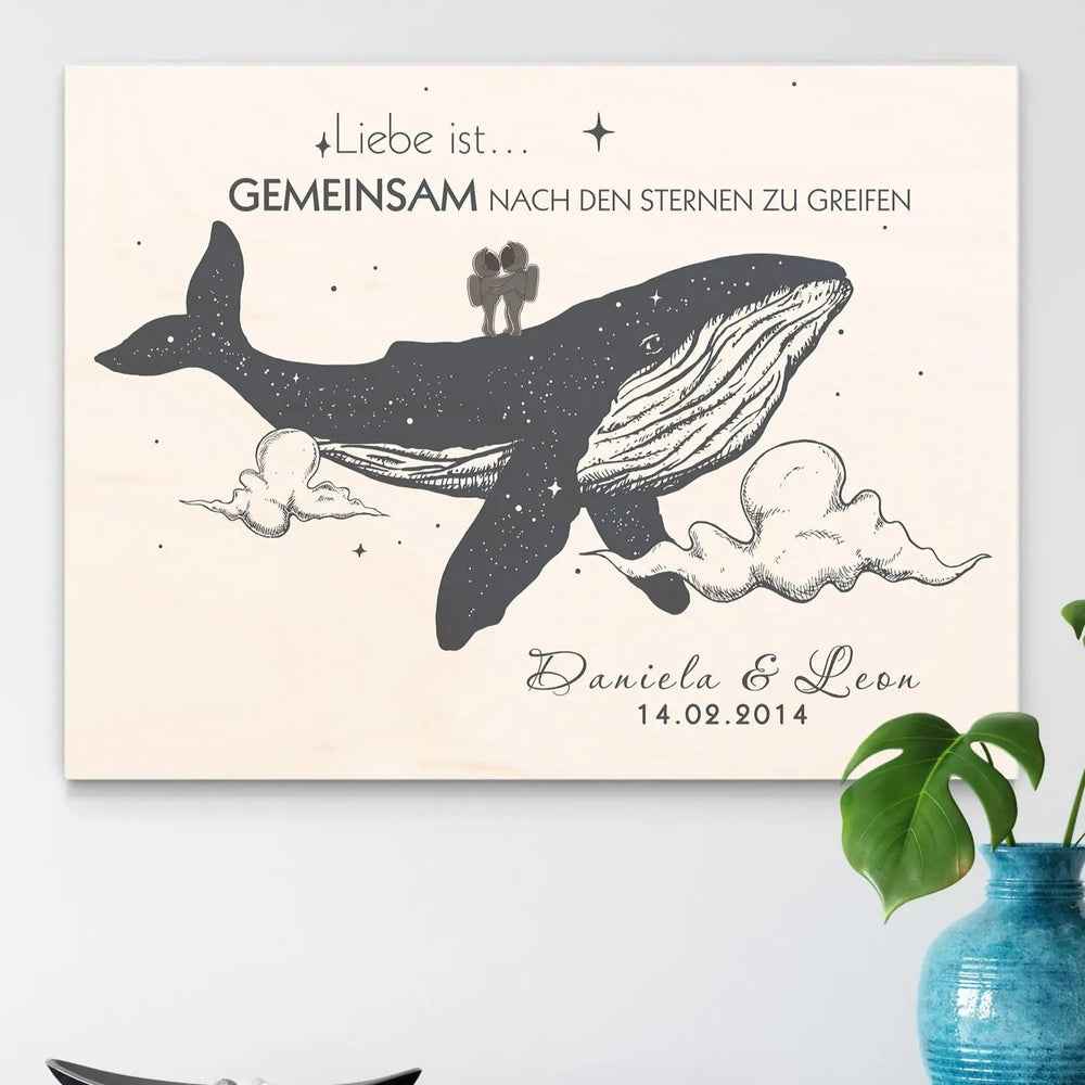 Holzbild Liebe ist gemeinsam nach den Sternen greifen – personalisiert mit Namen - Sunnywall - Individualität trifft Design