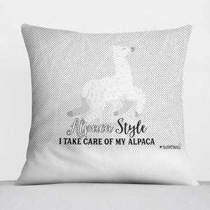 Kissen Alpaka Style – I Take Care of My Alpaca Kissen mit Spruch - Sunnywall - Individualität trifft Design
