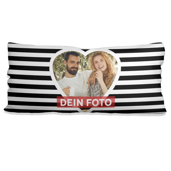 Kissen mit Herz – Fotokissen 80x40 in Schwarz-Weiß mit Wunschbild - Sunnywall - Individualität trifft Design