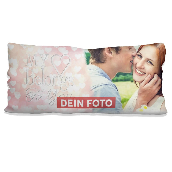 Kissen mit Herz – Fotokissen 80x40 mit Wunschbild & romantischem Spruch - Sunnywall - Individualität trifft Design