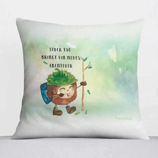 Kissen Neues Abenteuer – Motiv mit Kastanie und inspirierendem Spruch - Sunnywall - Individualität trifft Design