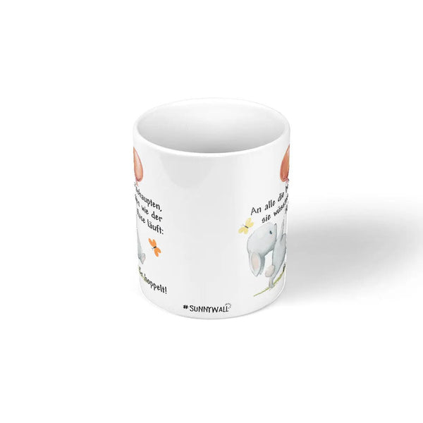 Lustige Tasse Hase Spruch Er hoppelt mit Ballon – Geschenk für Tierfreunde - Sunnywall - Individualität trifft Design