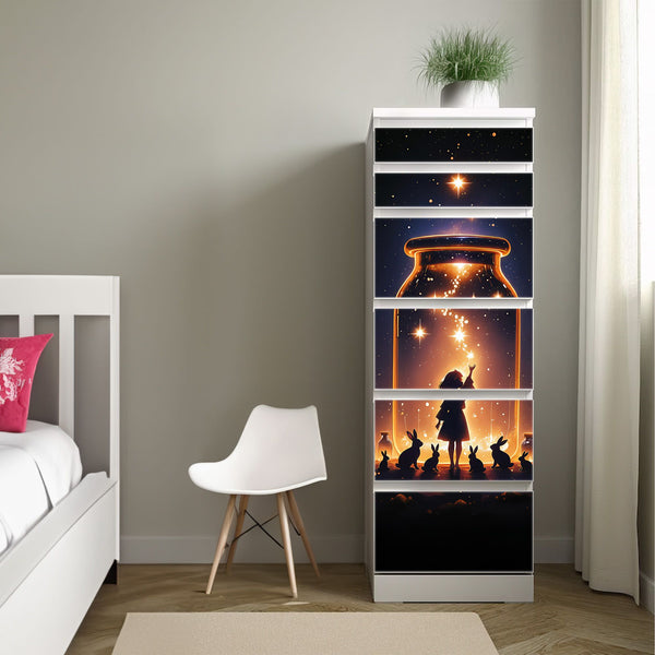Möbelfolie IKEA MALM Anime Sternenfänger – Magisches Mädchen mit Sternen im Glas - Sunnywall - Individualität trifft Design