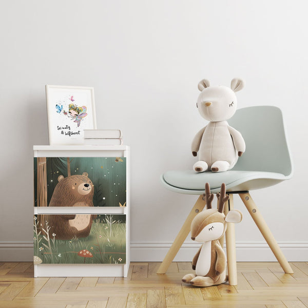 Möbelfolie IKEA Malm Bär – ruhiges Waldmotiv mit Pilzen & Naturillustration - Sunnywall - Individualität trifft Design