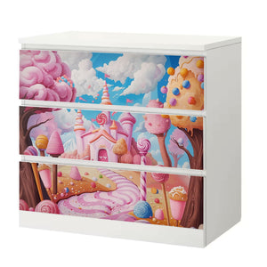Möbelfolie IKEA Malm Candyland – zuckersüßes Design mit Schloss & Bonbons - Sunnywall - Individualität trifft Design