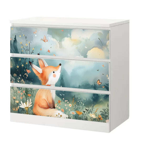 Möbelfolie IKEA Malm Fuchs – verträumtes Wiesenmotiv mit Waldhintergrund - Sunnywall - Individualität trifft Design