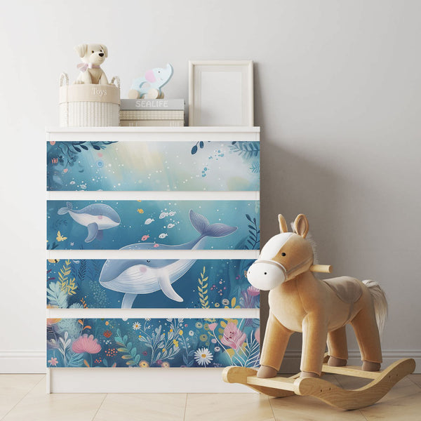 Möbelfolie IKEA Malm Meereswelt – Wal-Motiv für ruhige Kinderzimmerträume - Sunnywall - Individualität trifft Design