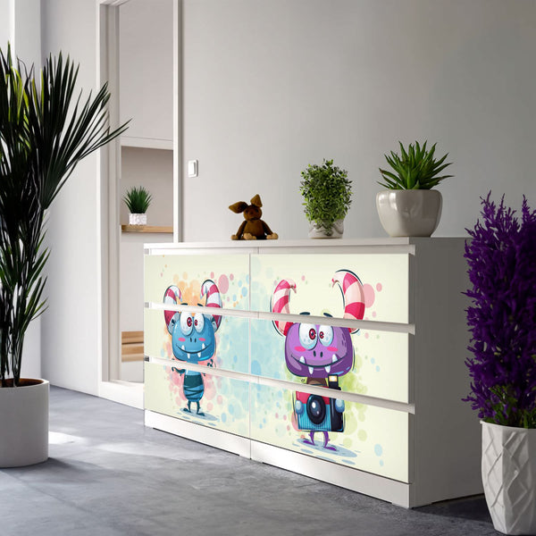 Möbelfolie IKEA Malm Monster – freches Kinderzimmer-Design in Blau & Rosa - Sunnywall - Individualität trifft Design