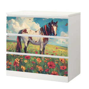 Möbelfolie IKEA Malm Pferd – buntes Blumenwiesenmotiv mit Schecke & Schmetterling - Sunnywall - Individualität trifft Design