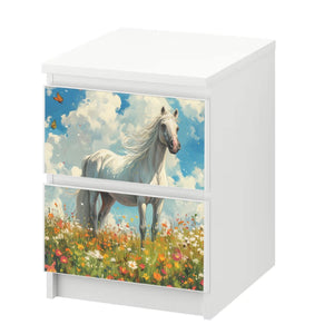 Möbelfolie IKEA Malm Pferd – weißes Pferd auf Blumenwiese mit Sommerhimmel - Sunnywall - Individualität trifft Design