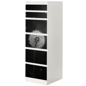 Möbelfolie IKEA Malm Pusteblume – stilvolles Schwarz-Weiß-Motiv mit Leichtigkeit - Sunnywall - Individualität trifft Design