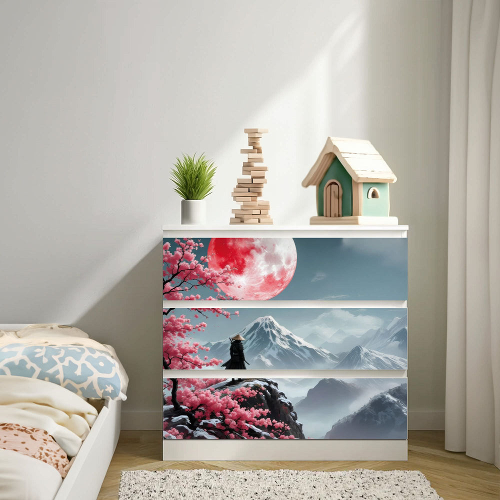 Möbelfolie IKEA MALM Samurai Kirschblüte - Ronin Sakura in Berglandschaft - Sunnywall - Individualität trifft Design