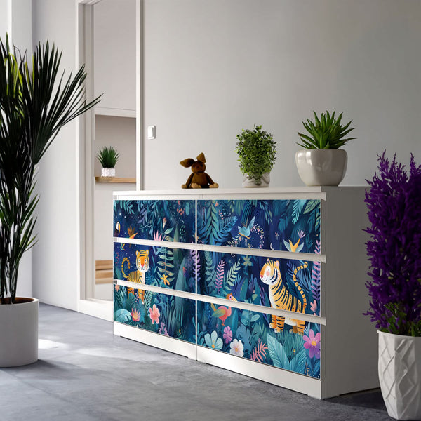 Möbelfolie IKEA Malm Tiger – farbenfrohes Dschungelmotiv fürs Kinderzimmer - Sunnywall - Individualität trifft Design
