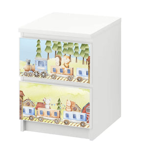 Möbelfolie IKEA Malm Zug mit Waldtieren – fröhliches Design fürs Kinderzimmer - Sunnywall - Individualität trifft Design