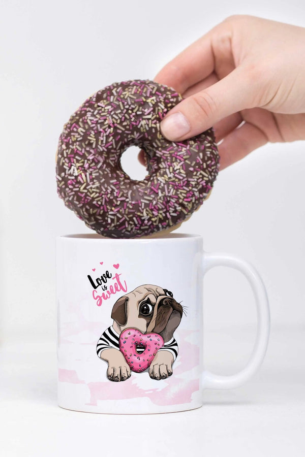 Mops Tasse Love is sweet mit Donut Motiv - Sunnywall - Individualität trifft Design