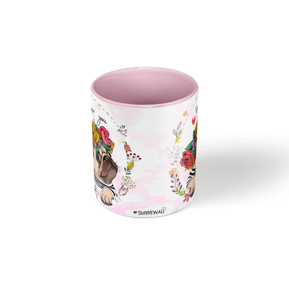 Mops Tasse Love you mit Blumenkranz – Geschenk für Hundefans - Sunnywall - Individualität trifft Design