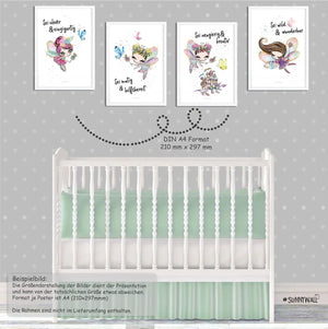 Poster Feen Kinderzimmer 4er Set mit Spruch Glitzer Feen Wanddeko Mädchen - Sunnywall - Individualität trifft Design